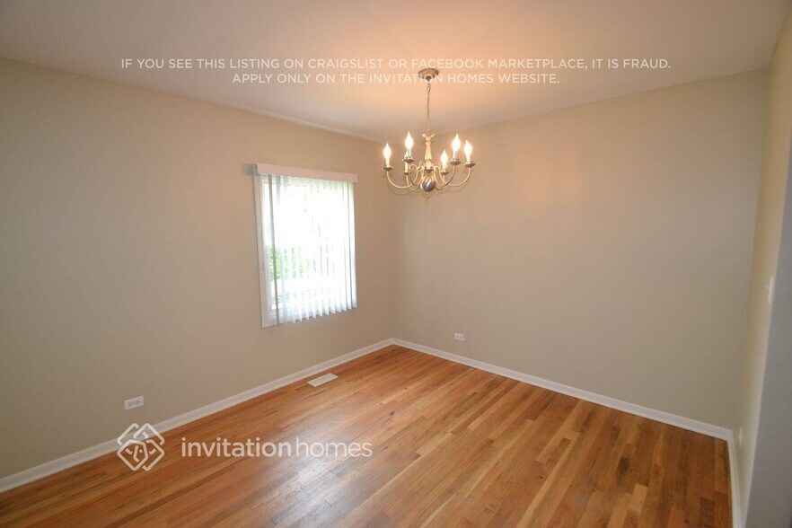 Building Photo - 325 Glendale Ln