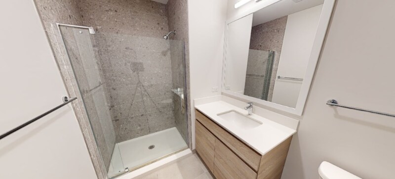 Building Photo - 800 N Wells St