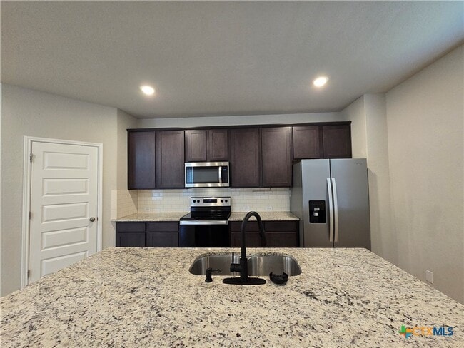 Building Photo - 2565 Hiddenbrooke Trace