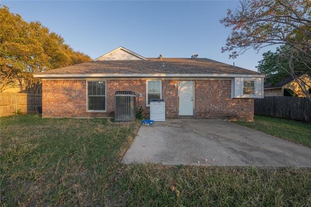 Building Photo - 8404 Whispering Creek Trail