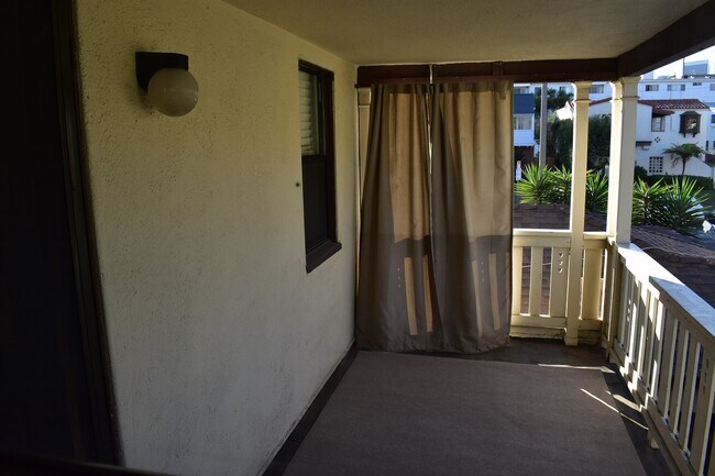 Private Patio Facing West - 1444 S Beverly Dr