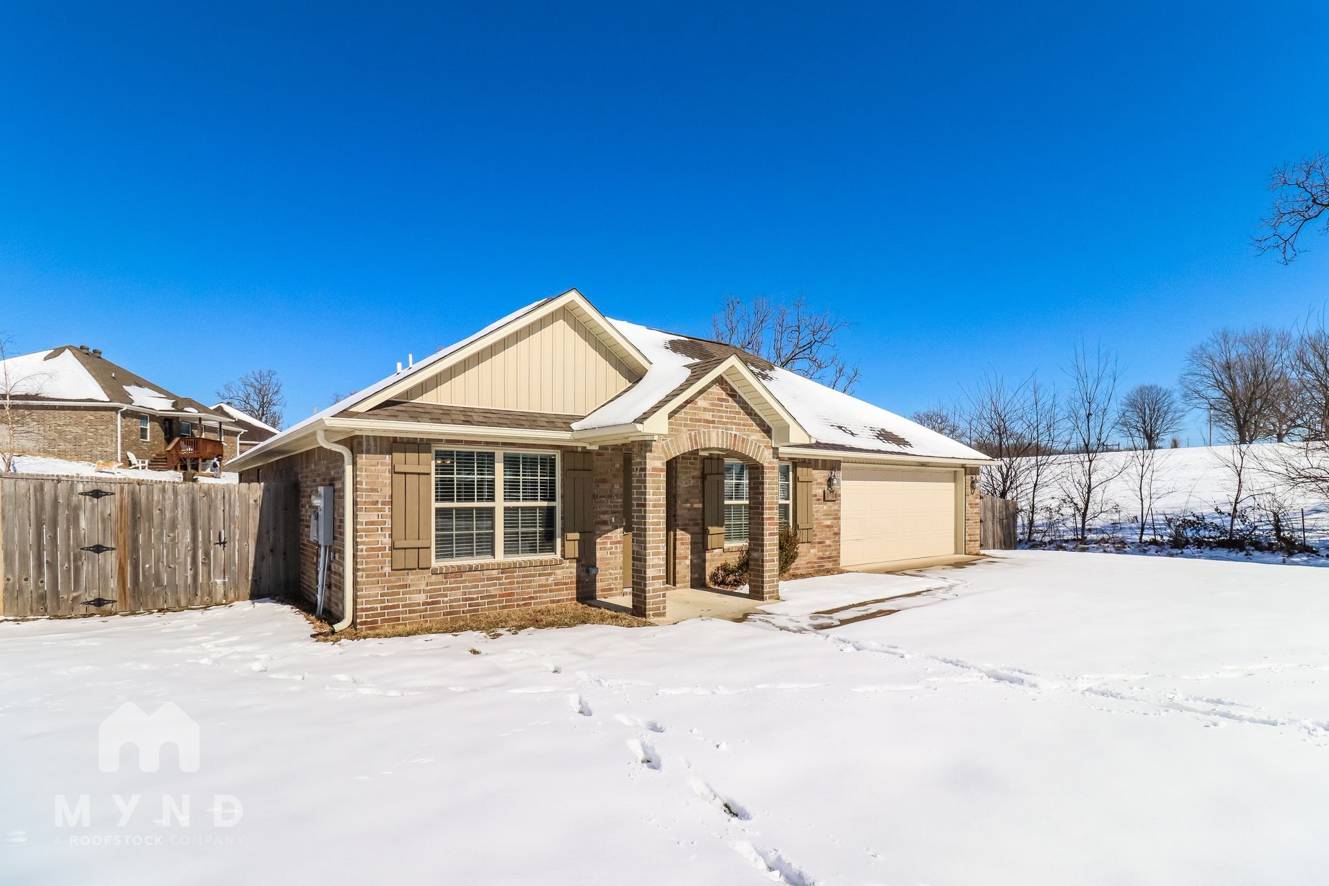 Building Photo - 2208 Ridge St