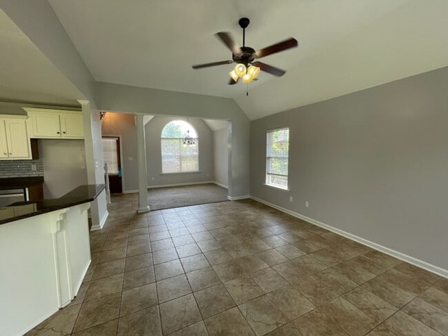 Building Photo - Dickens Place Subdivision
