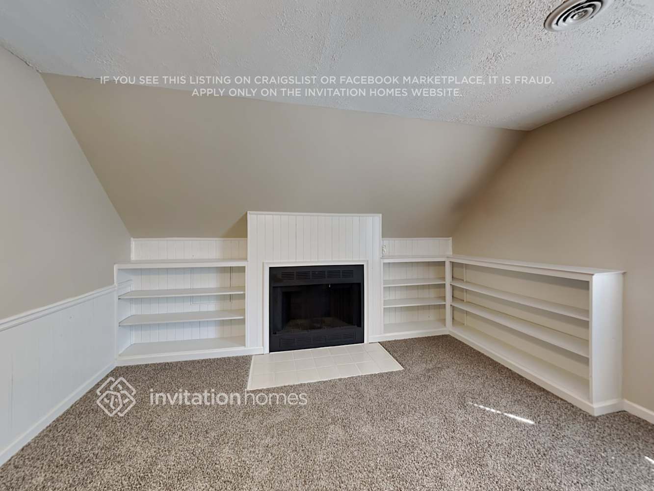 Building Photo - 1902 Pond Ridge Ct
