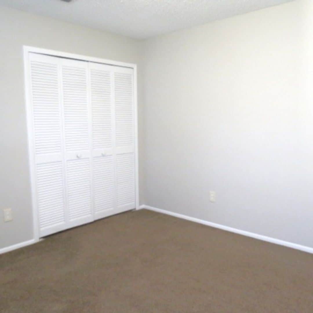 Building Photo - Metrowest Area!! 4 Bedroom 2.5 Bath Home Coming Soon!!