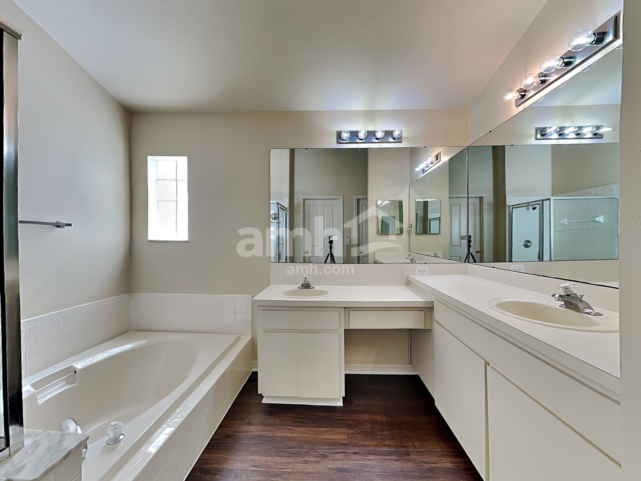 Building Photo - 11803 Easthampton Dr