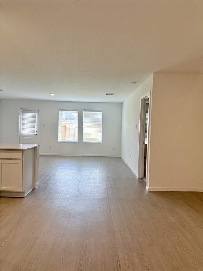 Building Photo - 29051 Pearl Barley Wy