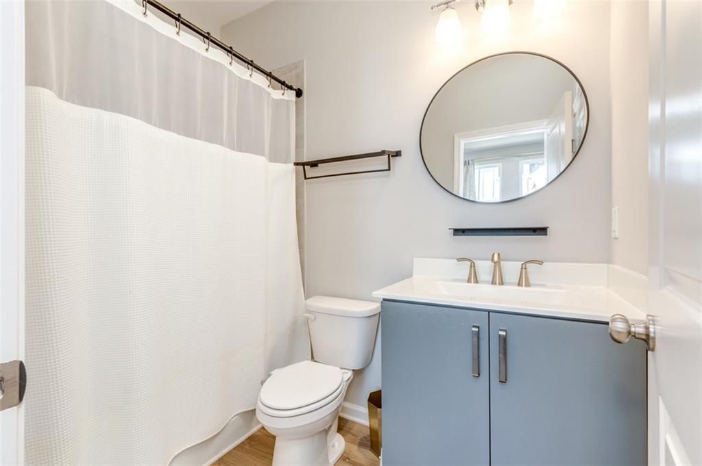 Building Photo - 912 Brees Ct