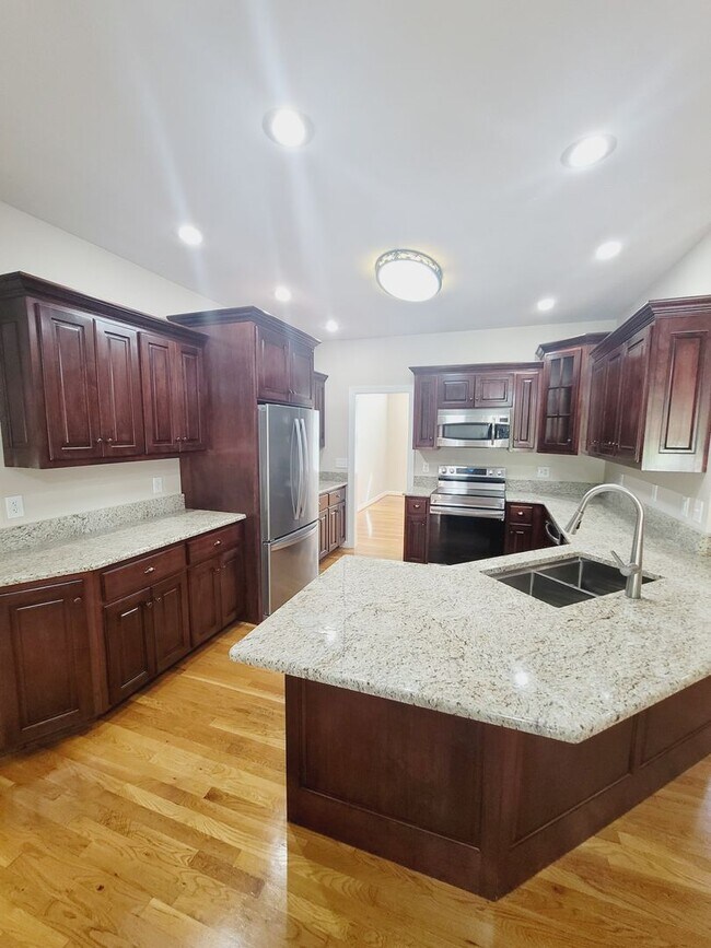 Building Photo - Beautiful Brick Ranch in Campbell County