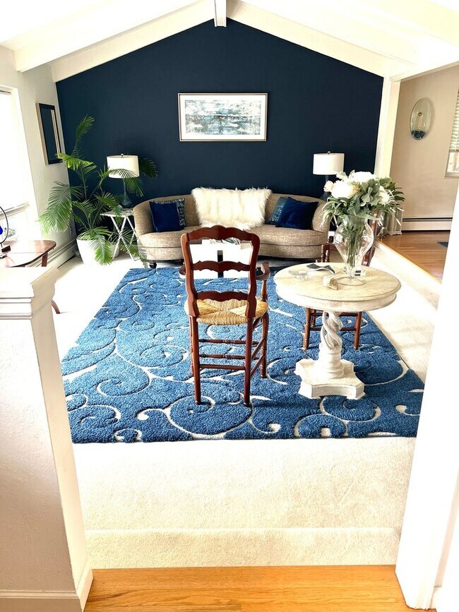 Building Photo - Spacious 4BR House in Boulder