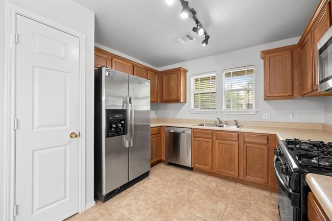 Building Photo - 105 Fire Island Dr