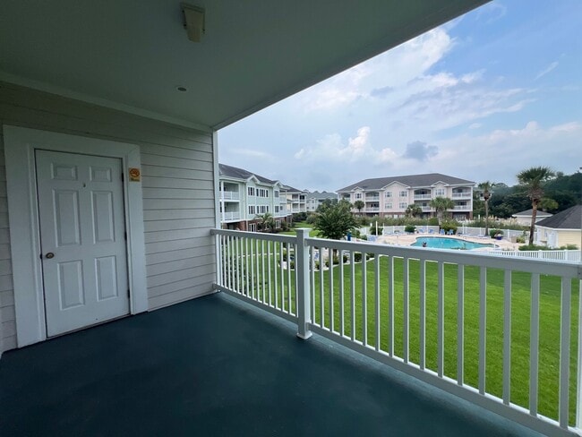 Building Photo - 4868 Dahlia Ct