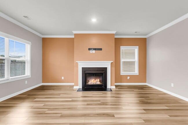 Building Photo - Quiet Comfort Near Cane Bay