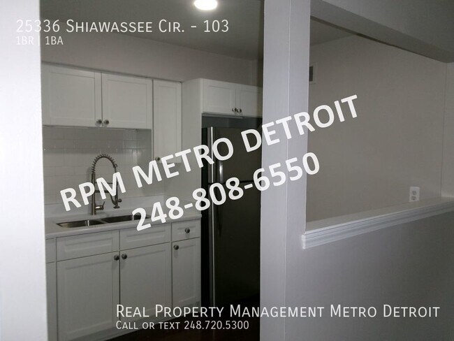 Building Photo - WARM WEATHER SPECIAL  2nd full month's ren...