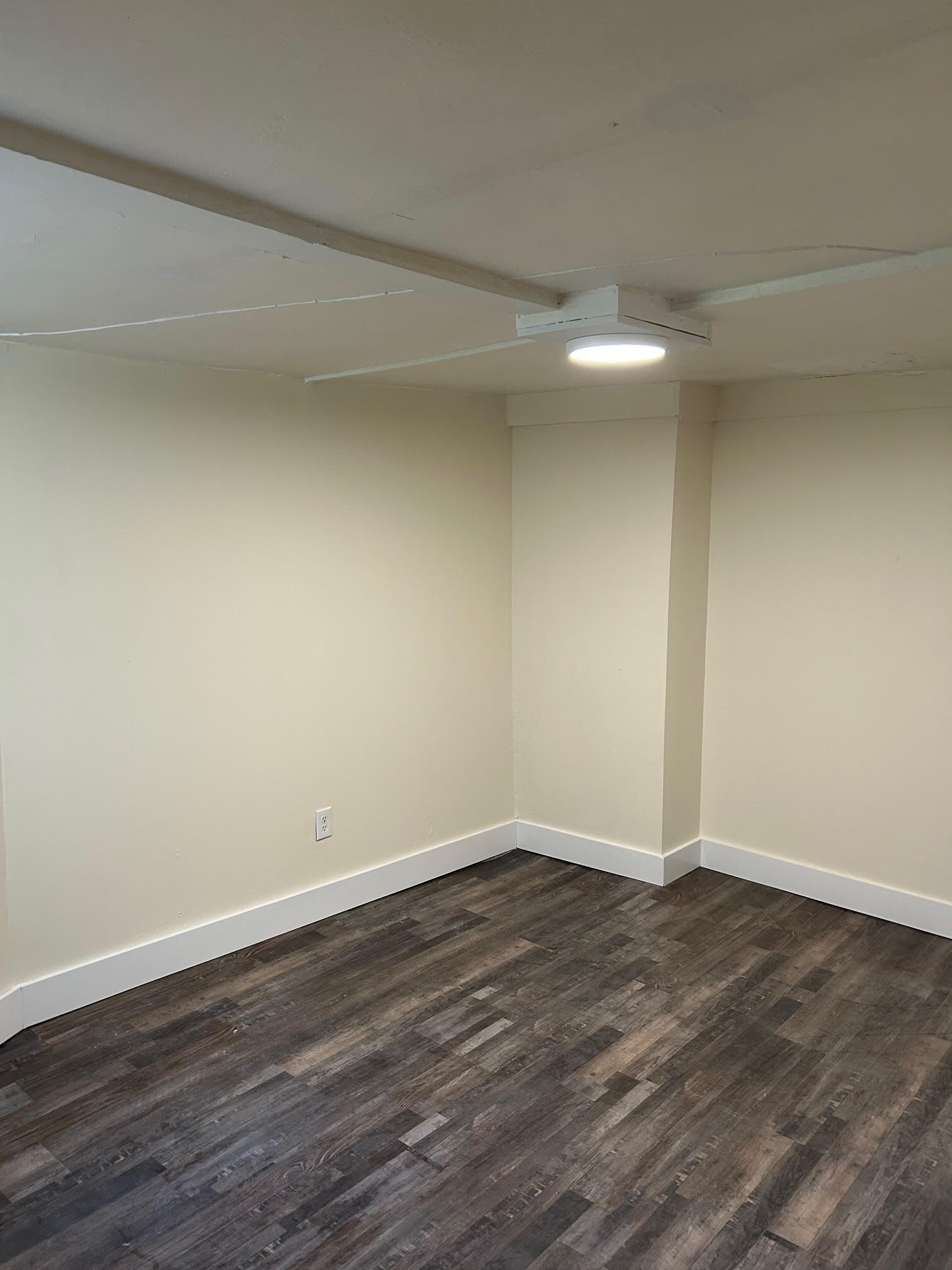 Bedroom - 505 Washington St