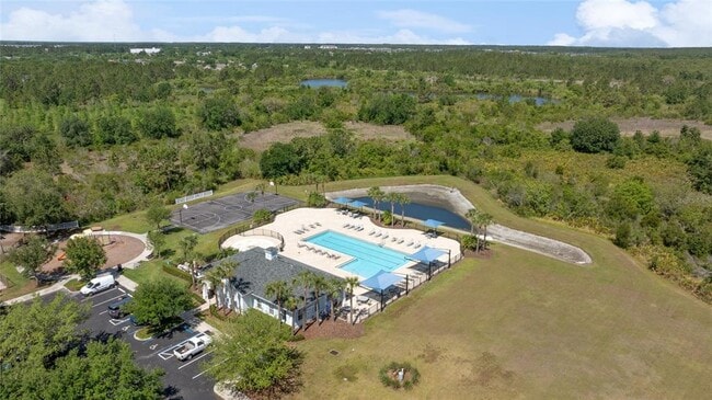 Building Photo - 33105 Major Oak Dr