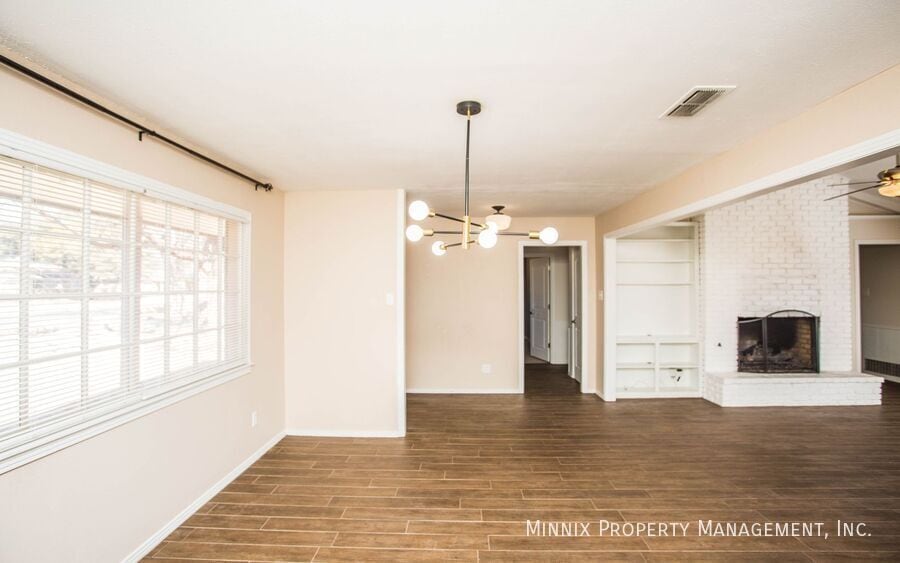 Building Photo - 6309 Nashville Dr