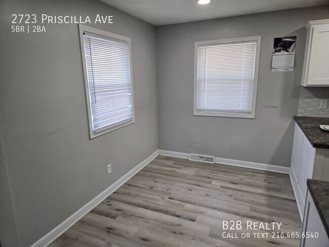 Building Photo - 2723 Priscilla Ave