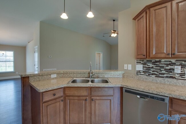 Building Photo - 103 Fields Pond Dr