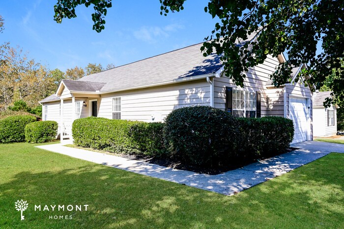 Building Photo - 1195 Foxwood Dr