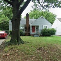Building Photo - 2627 E 15th Pl