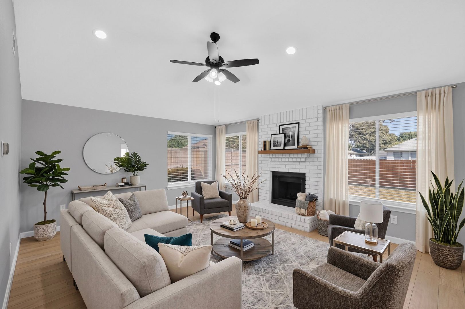 Building Photo - 7809 Cornell Dr