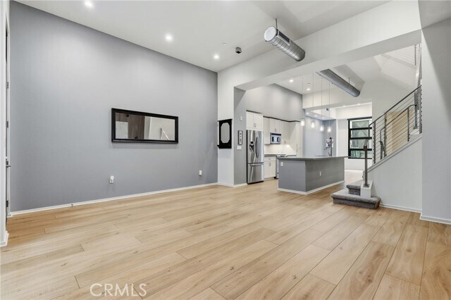 Building Photo - 133 The Promenade N