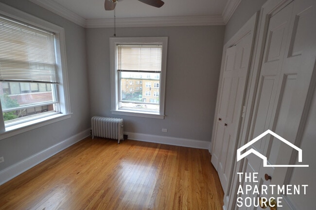 Building Photo - 4414 N Rockwell St