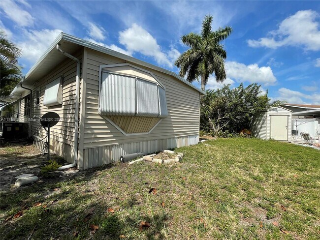 Building Photo - 2903 Harbor Ln
