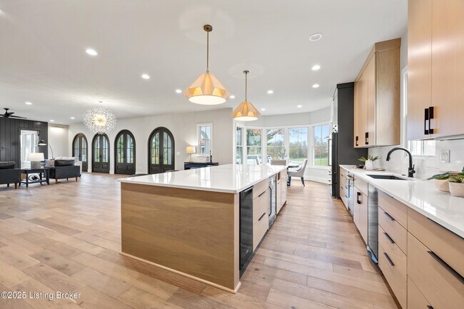 Building Photo - 11416 River Beauty Loop