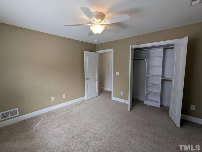 Building Photo - 519 Mill Hopper Ln