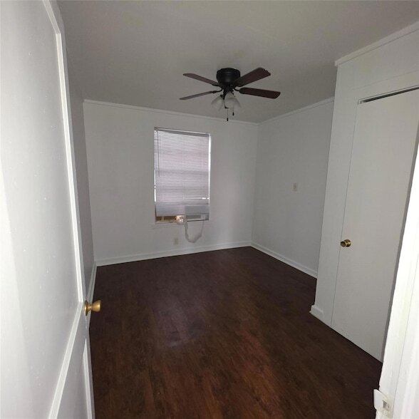 Building Photo - 100 N 1st St