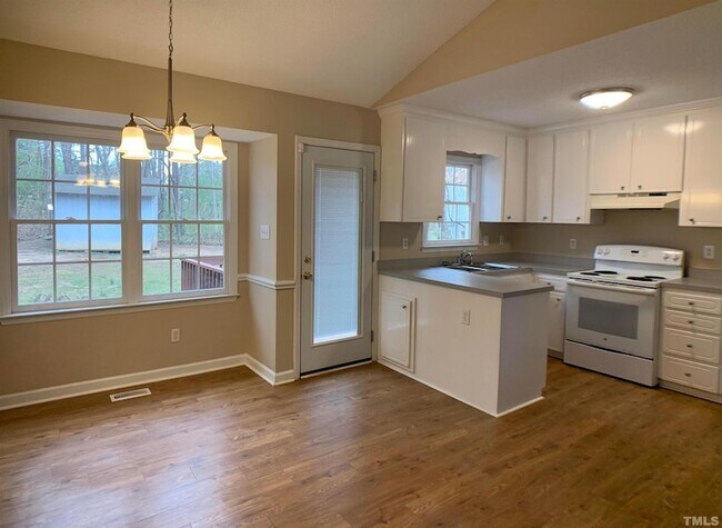Building Photo - 516 Contessa Ct