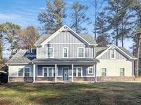 Building Photo - 463 Valley Hill Rd SE