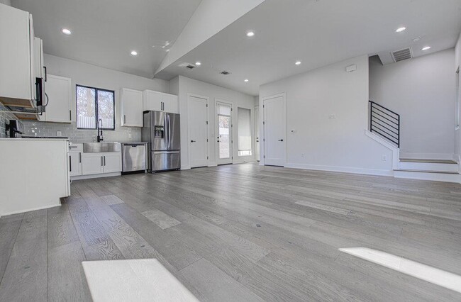 Building Photo - 4903 Lyons Rd