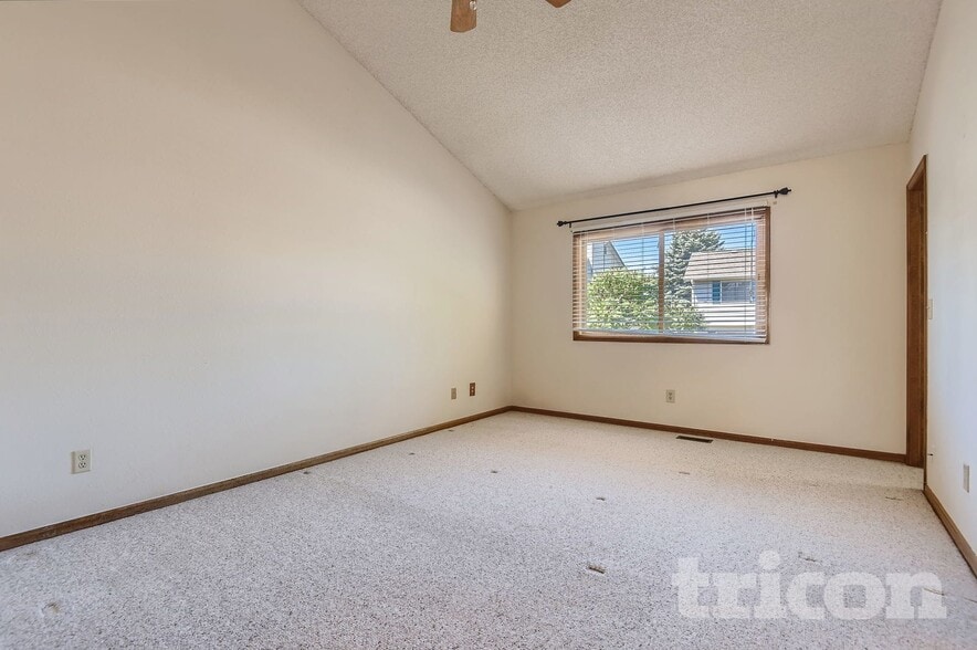 Building Photo - 17490 E Eldorado Cir