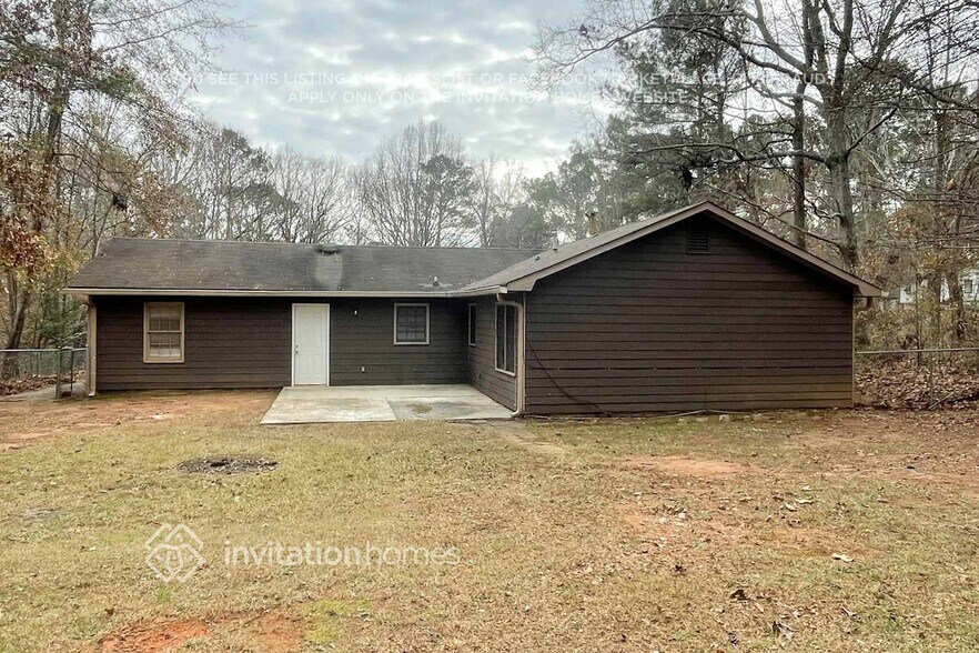 Building Photo - 608 Windsor Dr SE