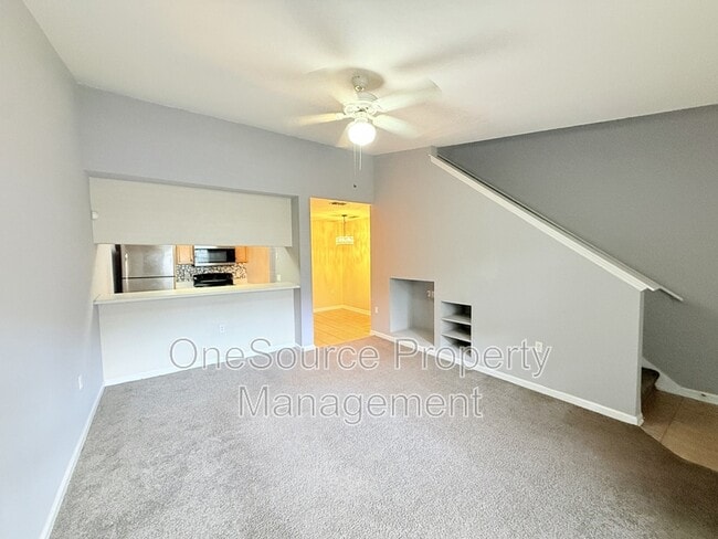 Building Photo - 2738 W Tharpe St