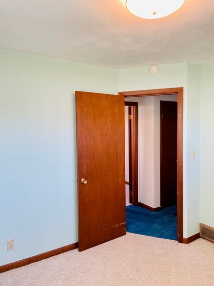 Bedroom 2 - 508 16th Ave