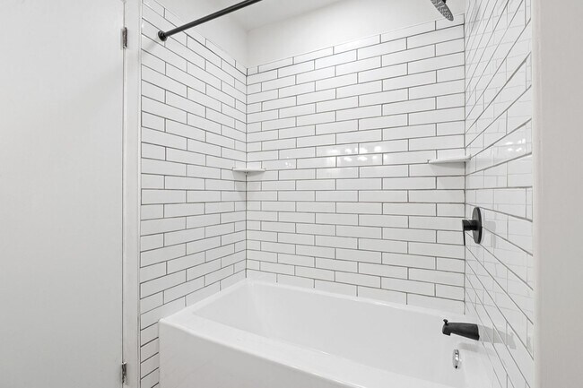 Building Photo - Charming 3 Bedrooms, 1.5 Bath Ranch Home Minutes From Lake Cooley