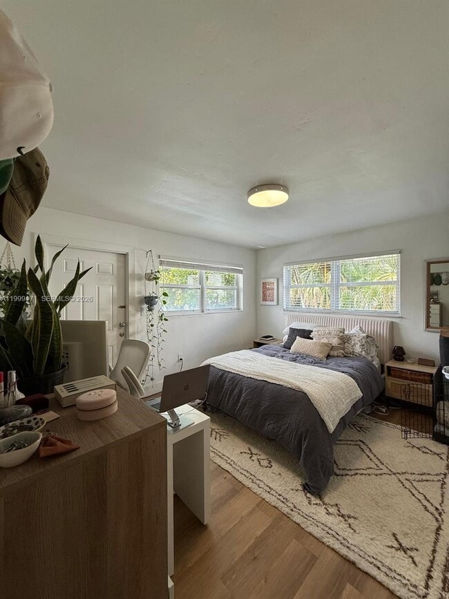 Building Photo - 801 Meridian Ave