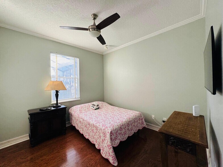 Building Photo - 11745 Via Lucerna Cir