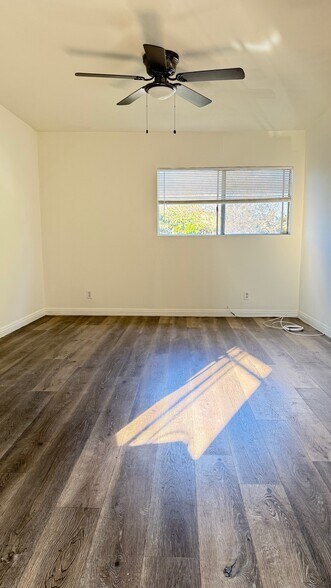 Building Photo - 2728 Exposition Pl