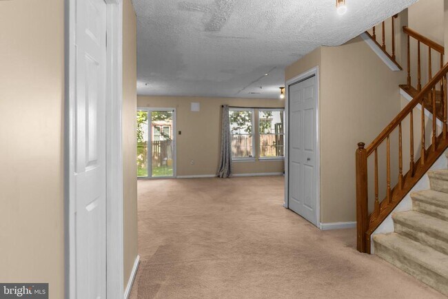 Building Photo - 8514 Rheims Ct