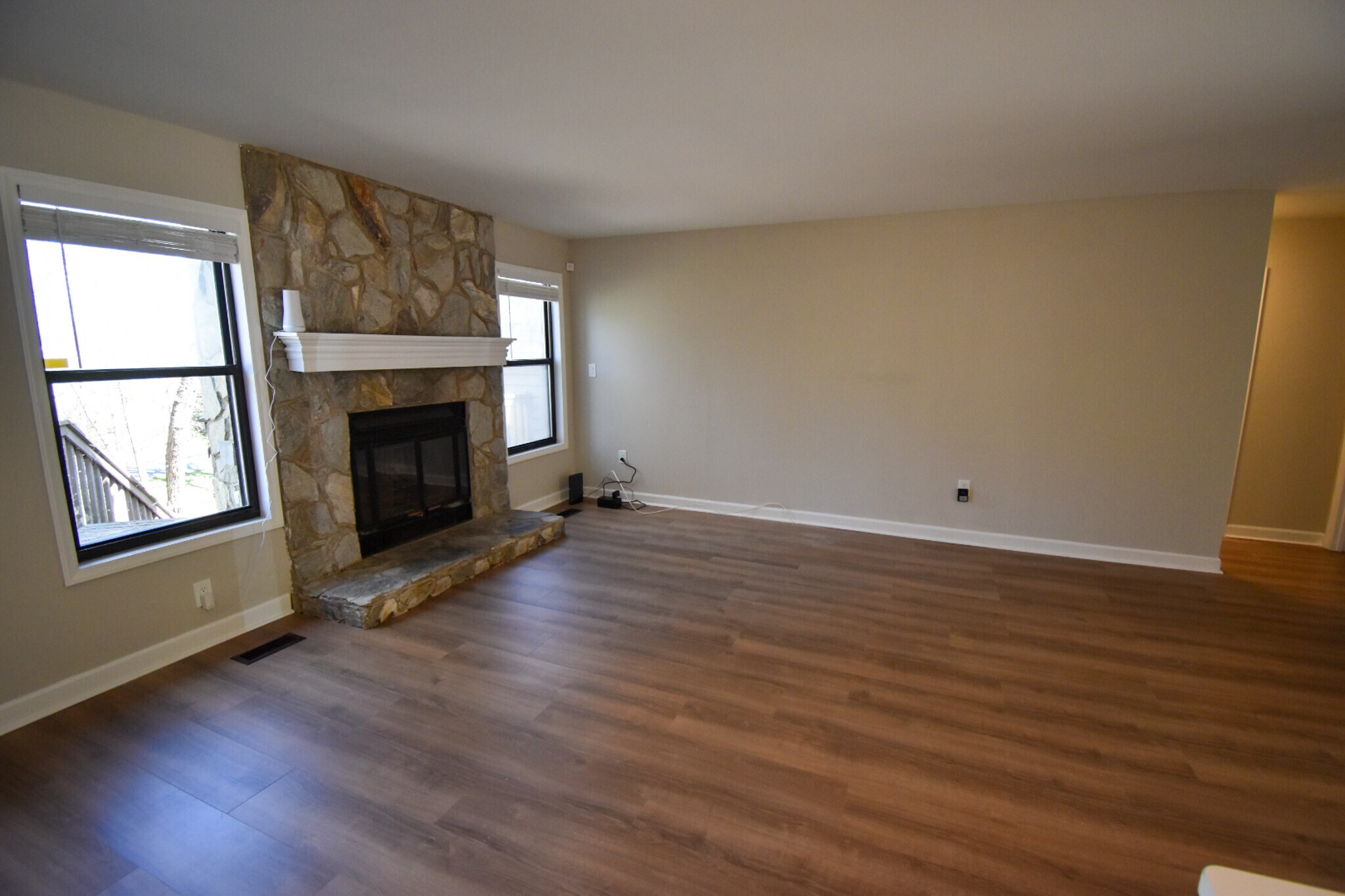 Building Photo - 376 Tall Oaks Trl