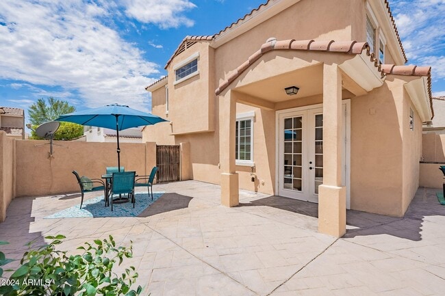 Building Photo - 445 W Mountain Sage Dr