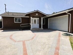 Building Photo - 10451 Whirlaway St