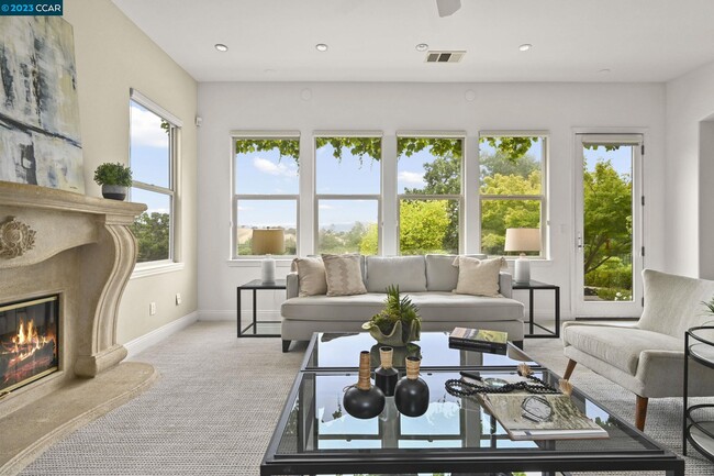 Building Photo - 111 Diablo Ranch Ct