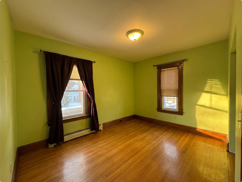 Bedroom 4 - 16 Boston Ave