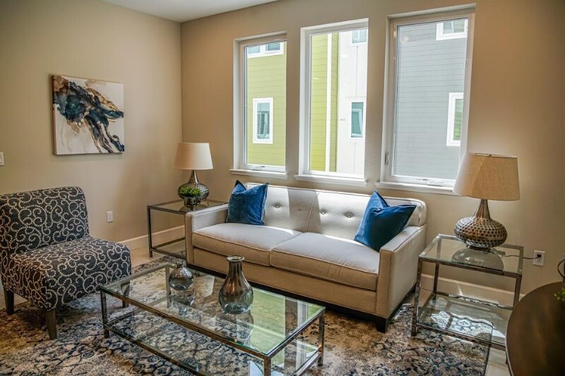 Building Photo - 81 S Milpitas Blvd